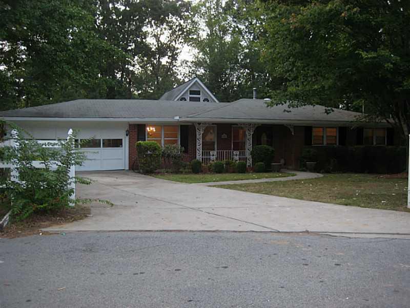 300 Pine L Dr., Buford, GA 30518