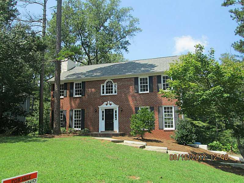 1874 Windcrest Dr., Lilburn, GA 30047