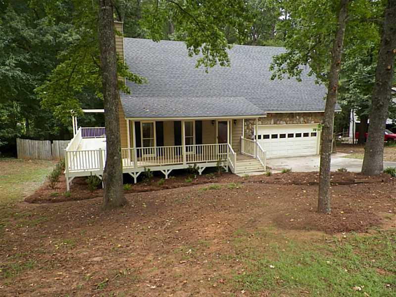 100 Cristy Dr., Dallas, GA 30157