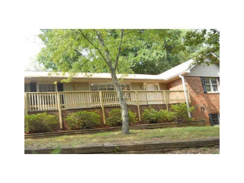 139 Isbell Rd., Silver Creek, GA 30173