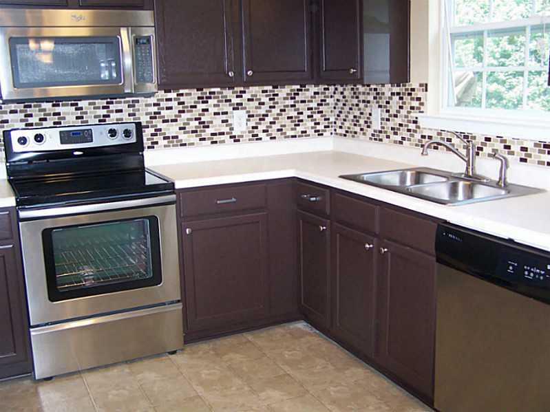 284 Fox Creek Blvd., Woodstock, GA 30188