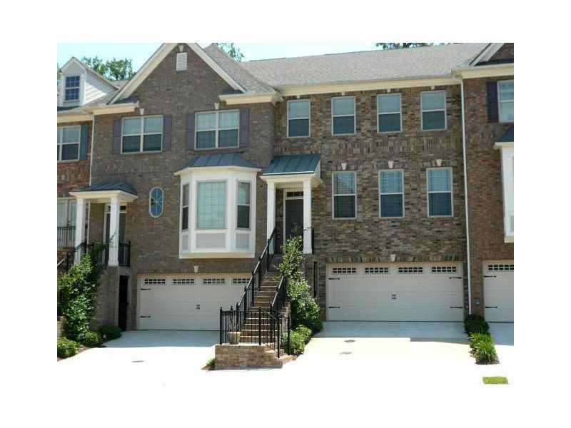 3004 Manchester Cir., Roswell, GA 30075