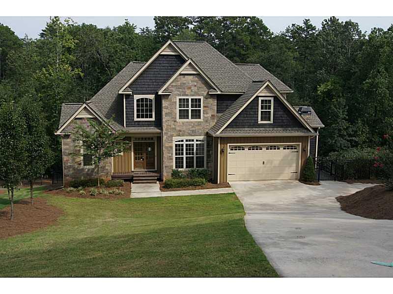 3525 River Road Cir., Gainesville, GA 30506