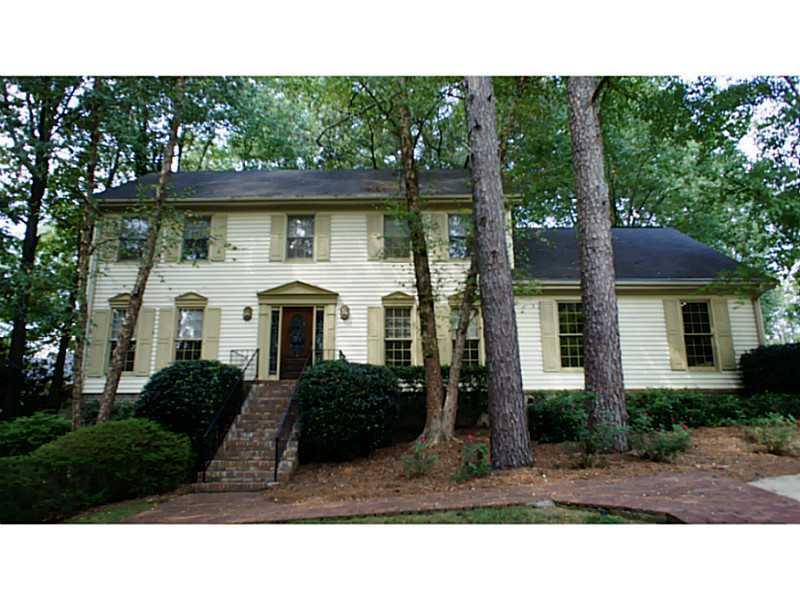 5763 Vantage Ct., Stone Mountain, GA 30087