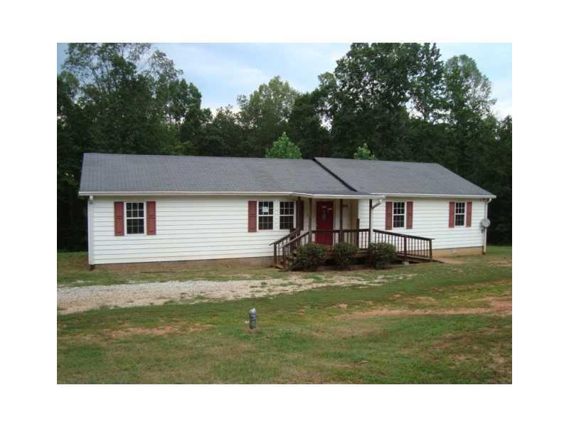 112 Hickory Tr., Jefferson, GA 30549