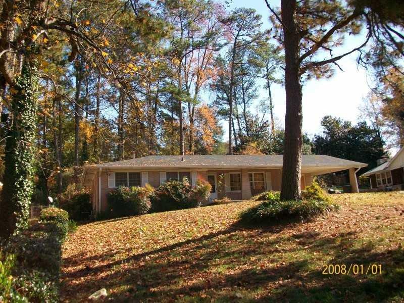 1555 Camelot Cir., Tucker, GA 30084
