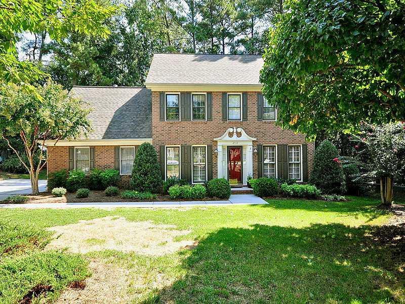 2733 Livsey Tr., Tucker, GA 30084