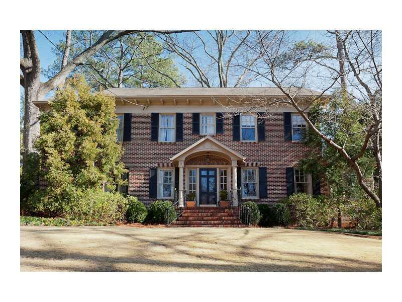 2467 Montview Dr., Atlanta, GA 30305