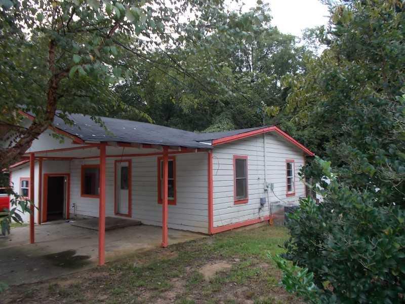 114 Second St., Gainesville, GA 30501