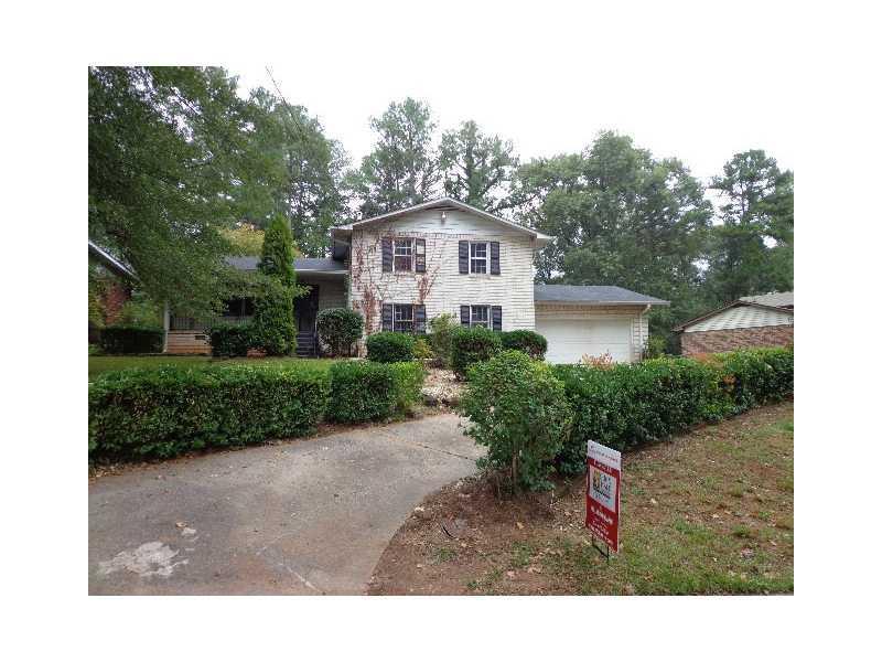 2396 Tarian Dr., Decatur, GA 30034