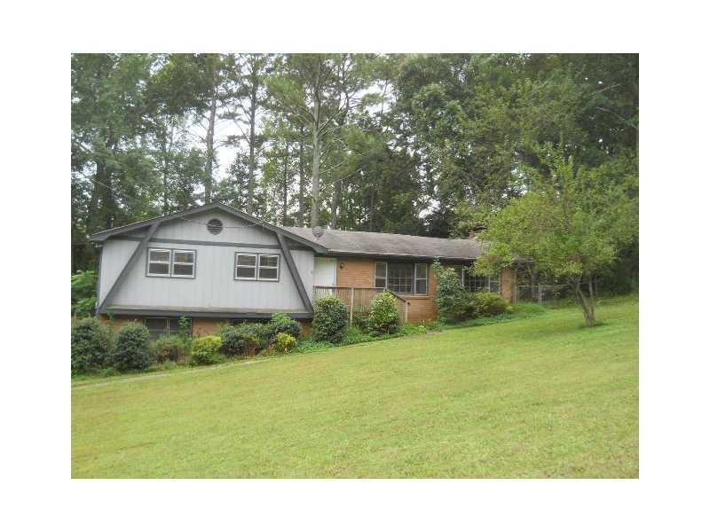 1569 Dogwood Ln., Acworth, GA 30102