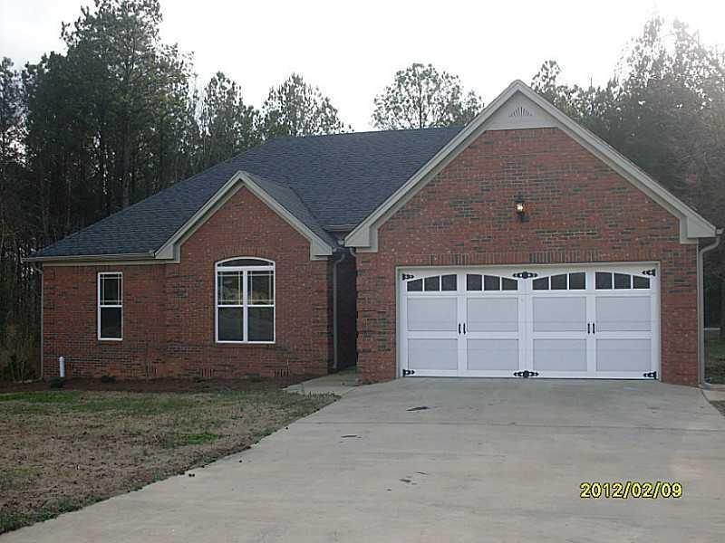 88 Winn Rd., Douglasville, GA 30134