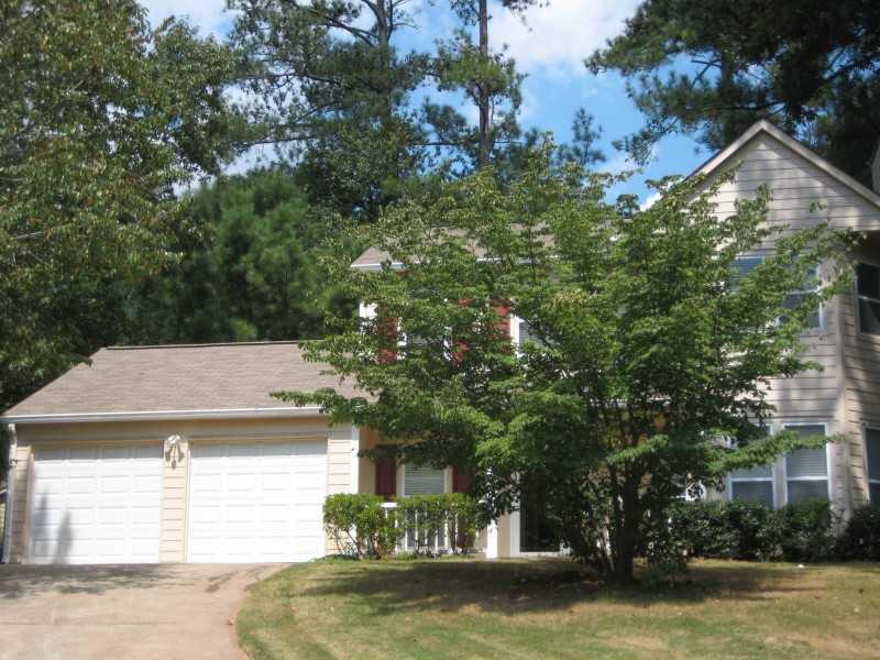 819 Riverstone Ln., Woodstock, GA 30811