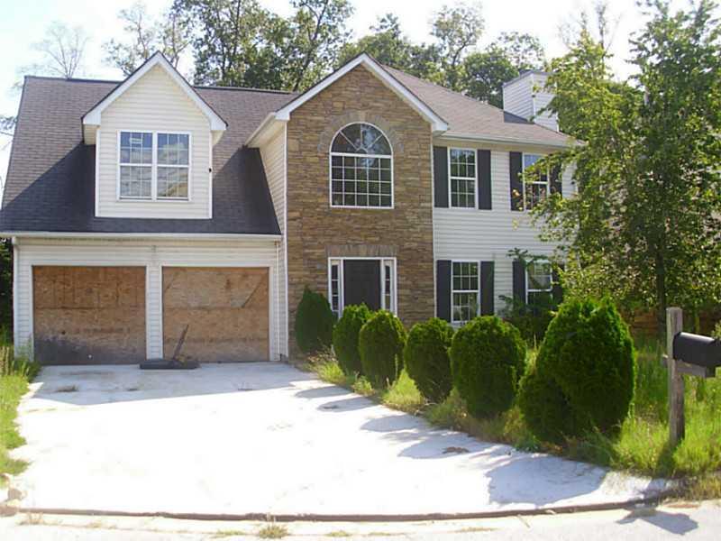 776 Edenberry Ln., Lithonia, GA 30058
