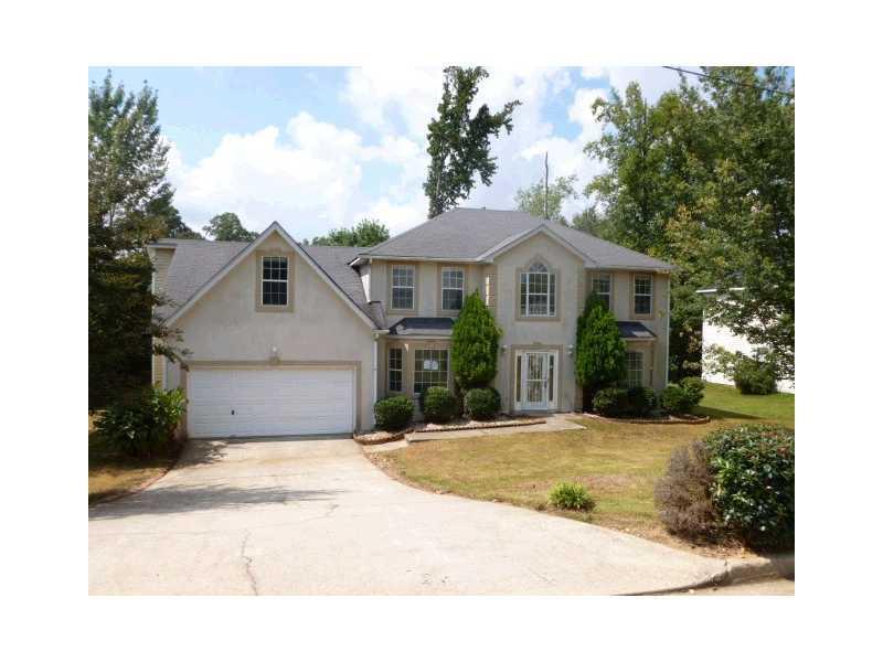 4191 Kingship Dr., Ellenwood, GA 30294