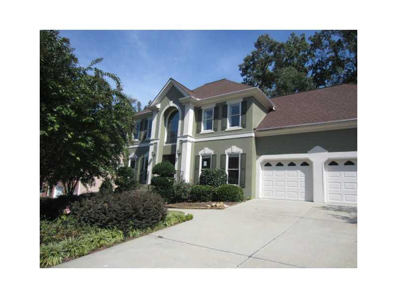 2085 Bentbrooke Tr., Lawrenceville, GA 30043