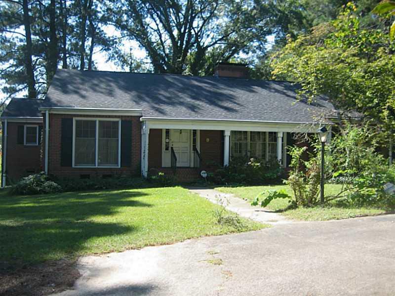 8599 Estelle St., Douglasville, GA 30134