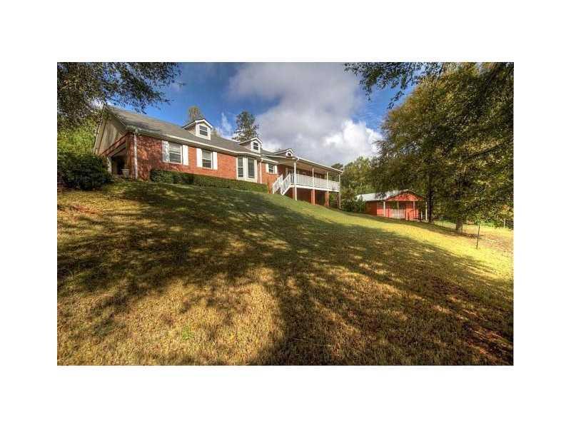 886 Florence Rd., Douglasville, GA 30134