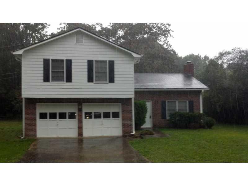 3521 Rosebud Rd., Loganville, GA 30052