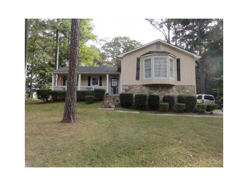 1385 Dallas Cir., Marietta, GA 30064