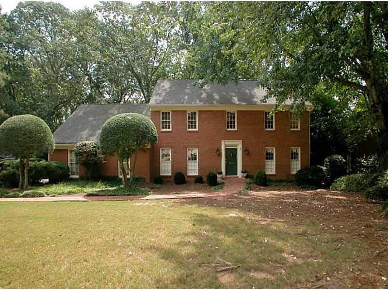 2976 Vinings Forest Way, Atlanta, GA 30339