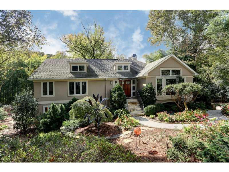 550 Chateaugay Ln., Atlanta, GA 30342