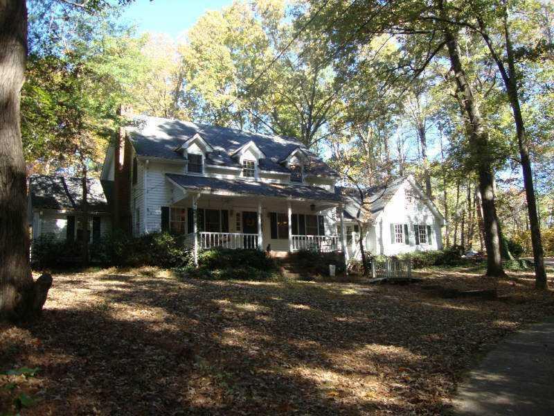 5130 Blunschi Dr., Powder Springs, GA 30127