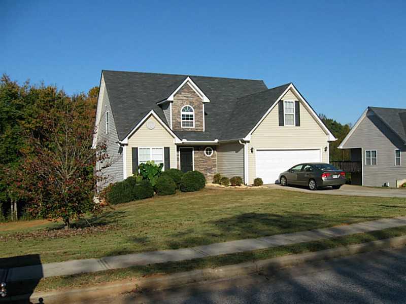 221 Clearwater Dr. St., Monroe, GA 30656