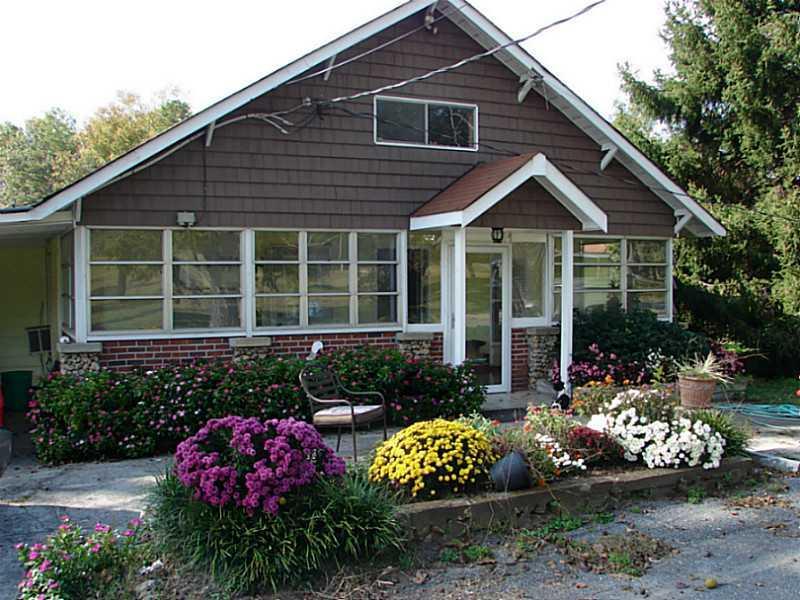 221 Dry Creek Rd., Adairsville, GA 30103