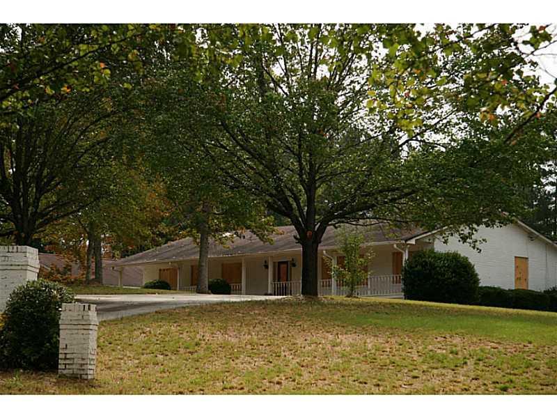 6195 Burnt Hickory Rd., Acworth, GA 30101