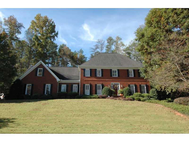 5762 Revington Dr., Norcross, GA 30092