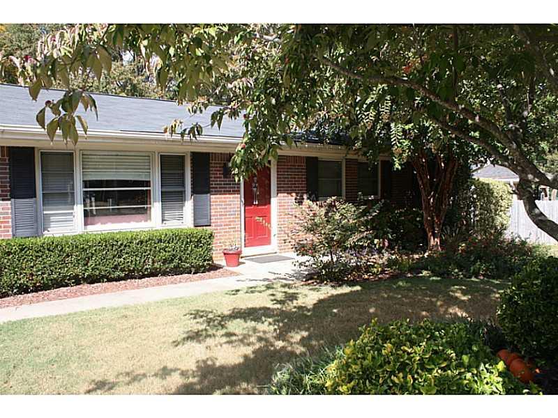 4238 Westbrook Ct., Tucker, GA 30084