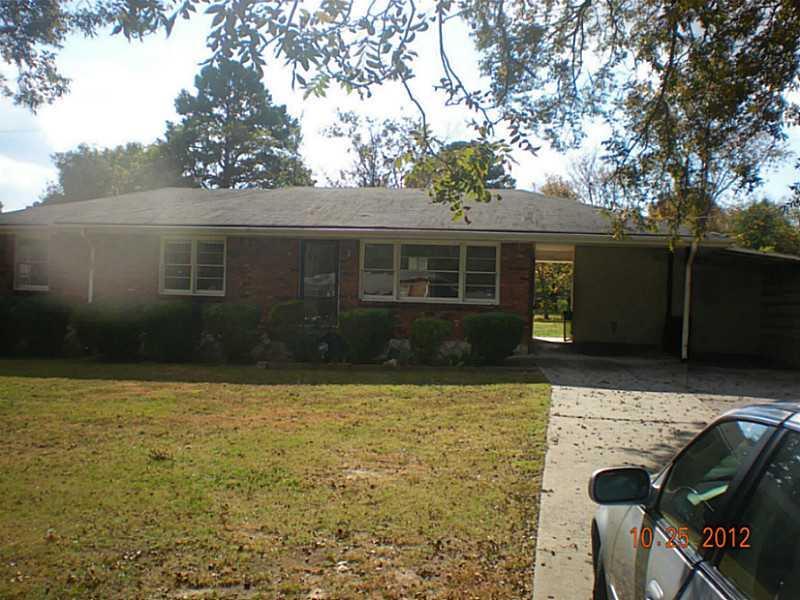 1651 Rockbridge Rd., Stone Mountain, GA 30087