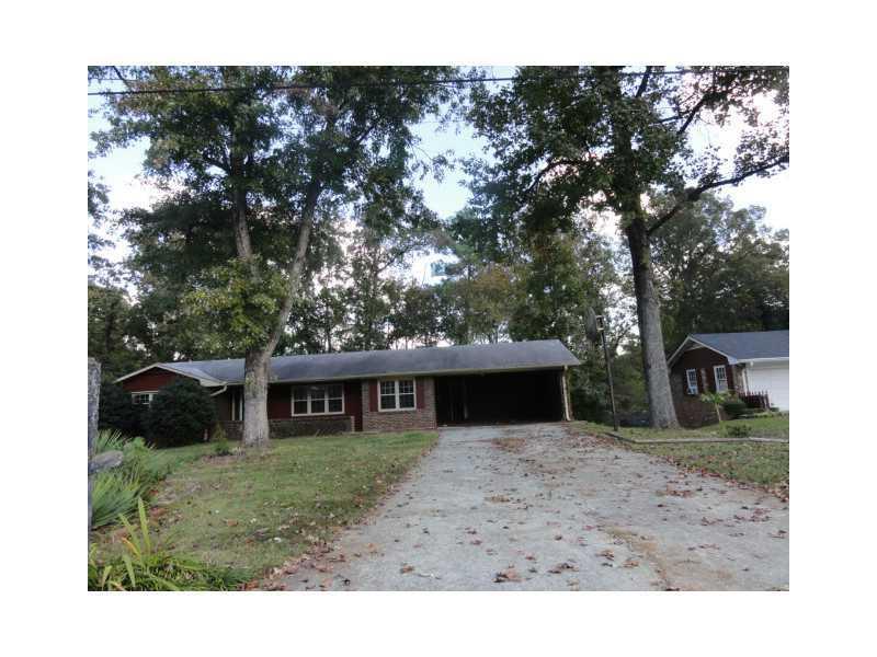 3082 Robindale Rd., Decatur, GA 30034