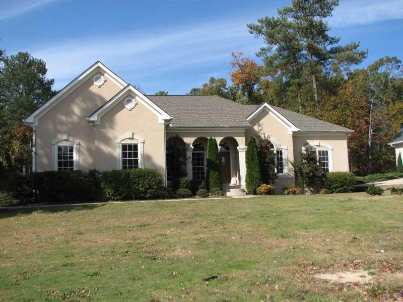 2045 Pate Ridge Dr., Loganville, GA 30052