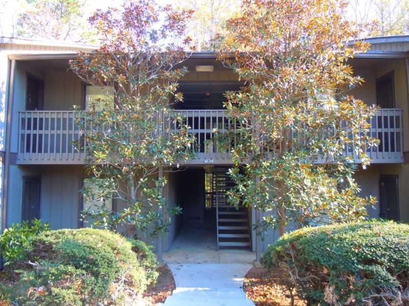306 Smokerise Cir., Marietta, GA 30067