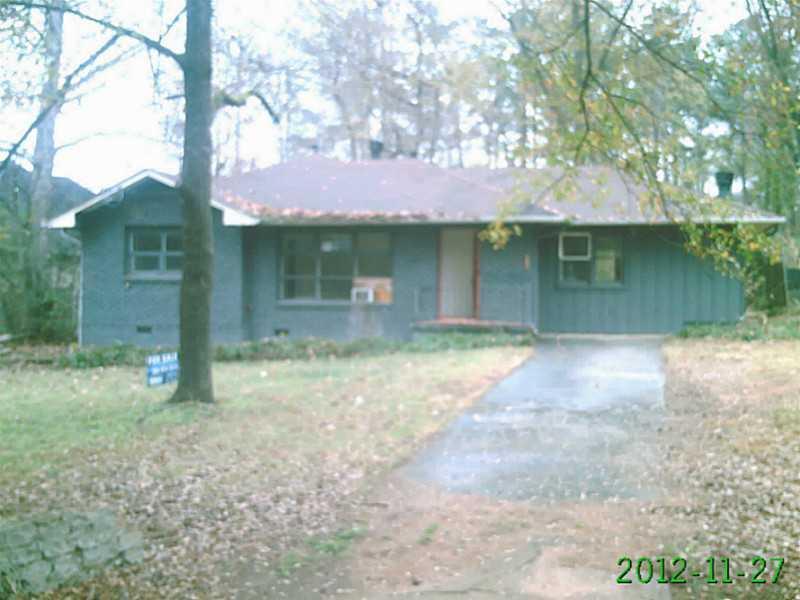 306 Norcross St., Roswell, GA 30075