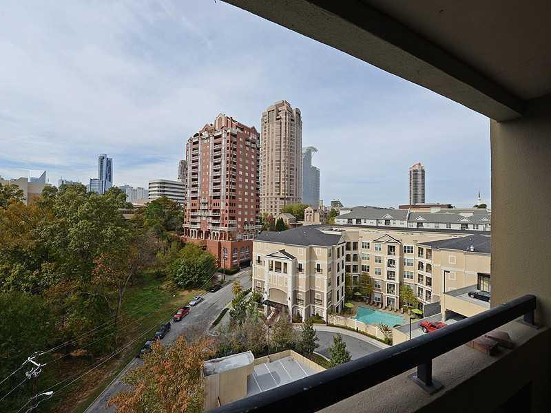 3481 Lakeside Dr. #1207, Atlanta, GA 30326