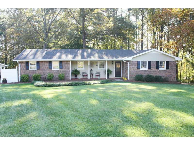 3042 Cardinal Lake Dr., Duluth, GA 30096