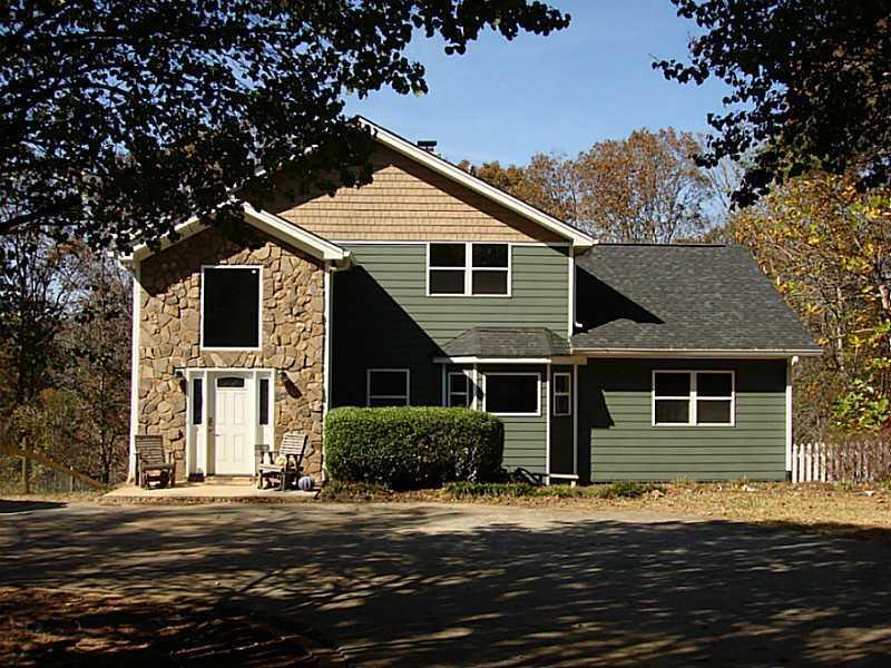 779 Ash Ridge Rd., Waleska, GA 30183