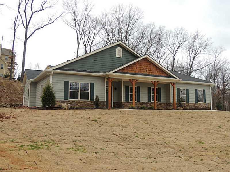 9530 Lee Cir., Gainesville, GA 30506