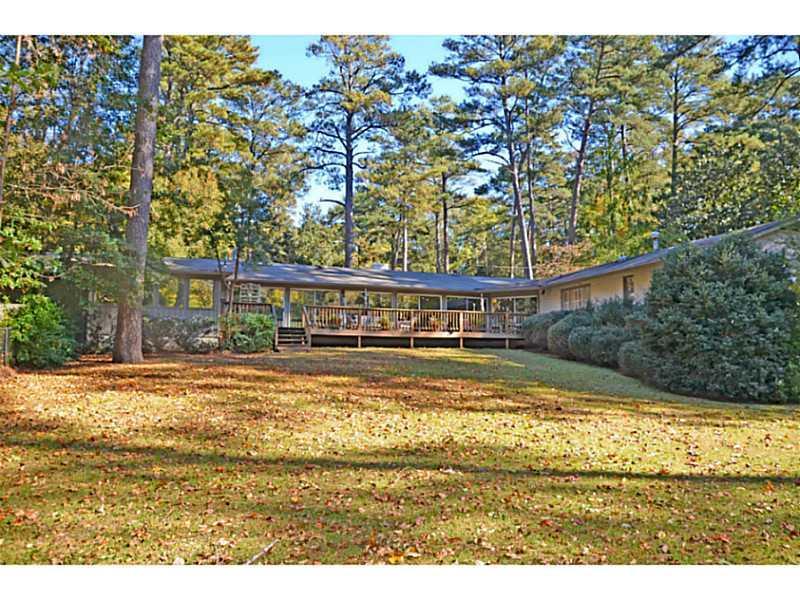 3994 Emma Ln., Atlanta, GA 30342