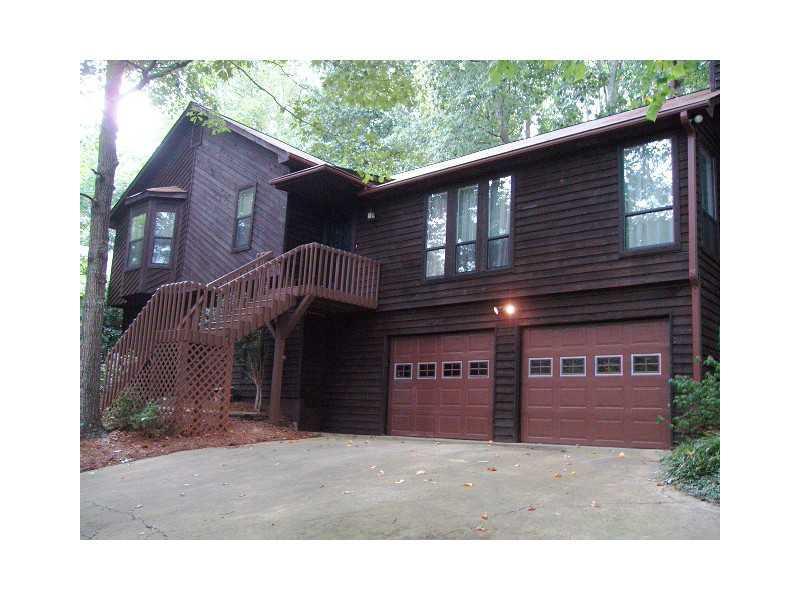 81 Geraldine Dr., Smyrna, GA 30082
