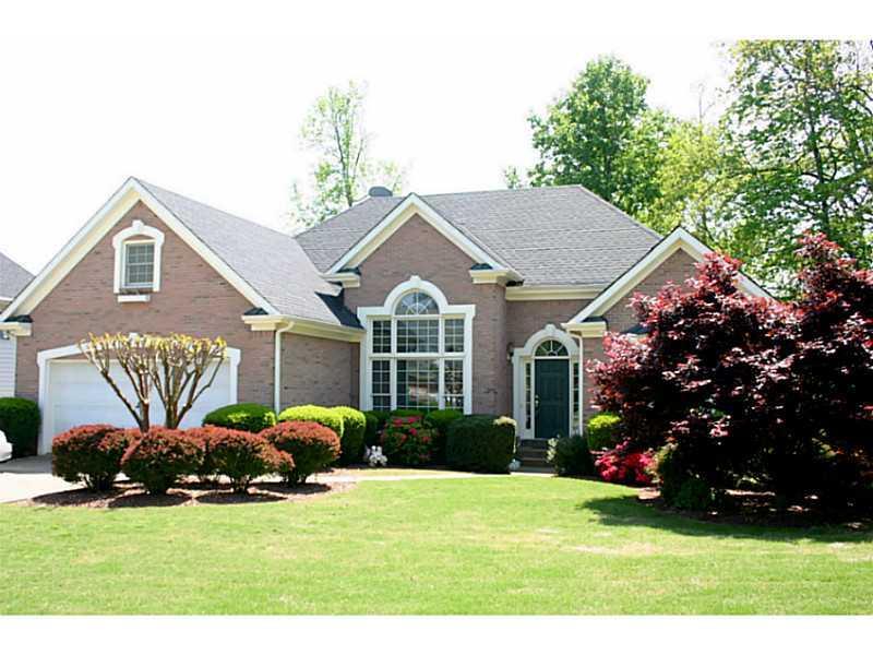 3870 Montglenn Ct., Cumming, GA 30041