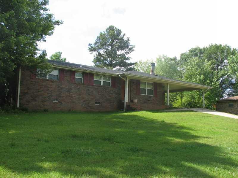 6329 Garnet Dr., Douglasville, GA 30135