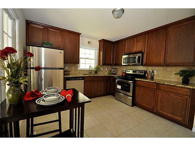 561 Summertree Ct., Mableton, GA 30126