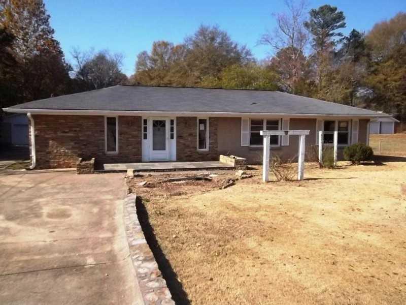 107 Dean St., Woodstock, GA 30188