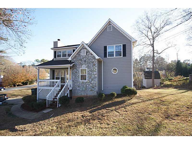 208 Russell Dr., Hiram, GA 30141