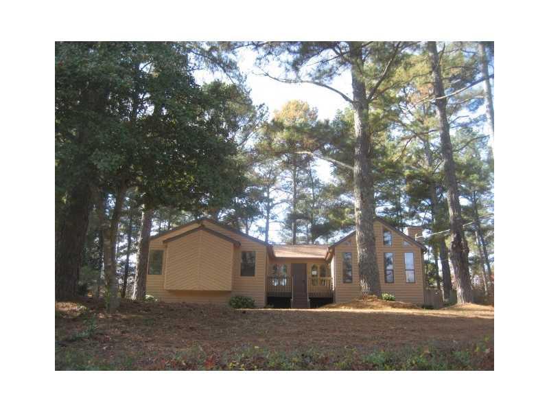 1081 Oak Rd., Lilburn, GA 30047