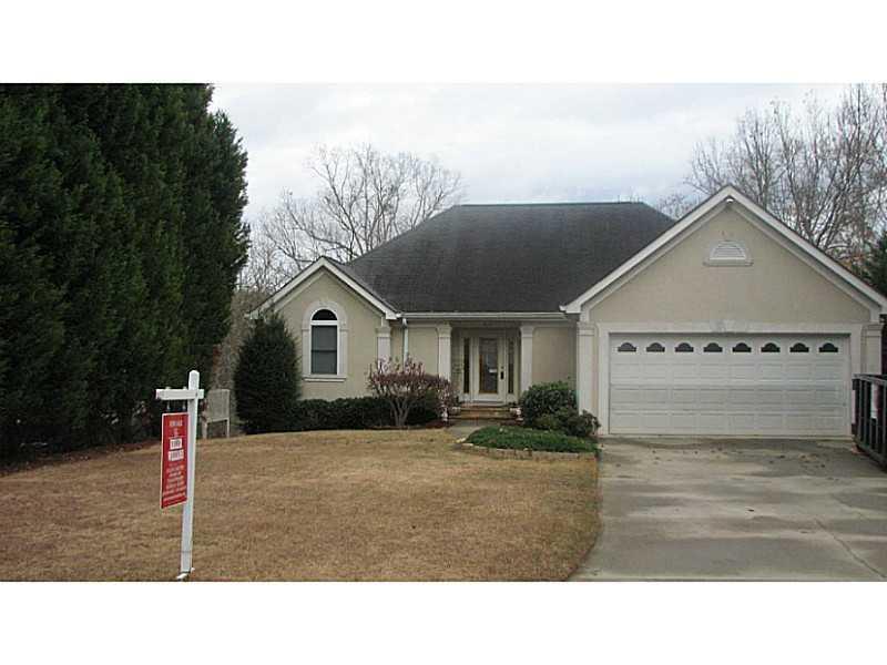 6111 White Oak Dr., Flowery Branch, GA 30542